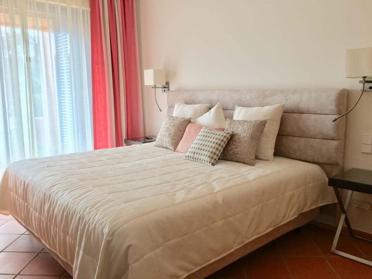 Casa De Ferias Vila Sol Golf กัวเตย์รา ภายนอก รูปภาพ