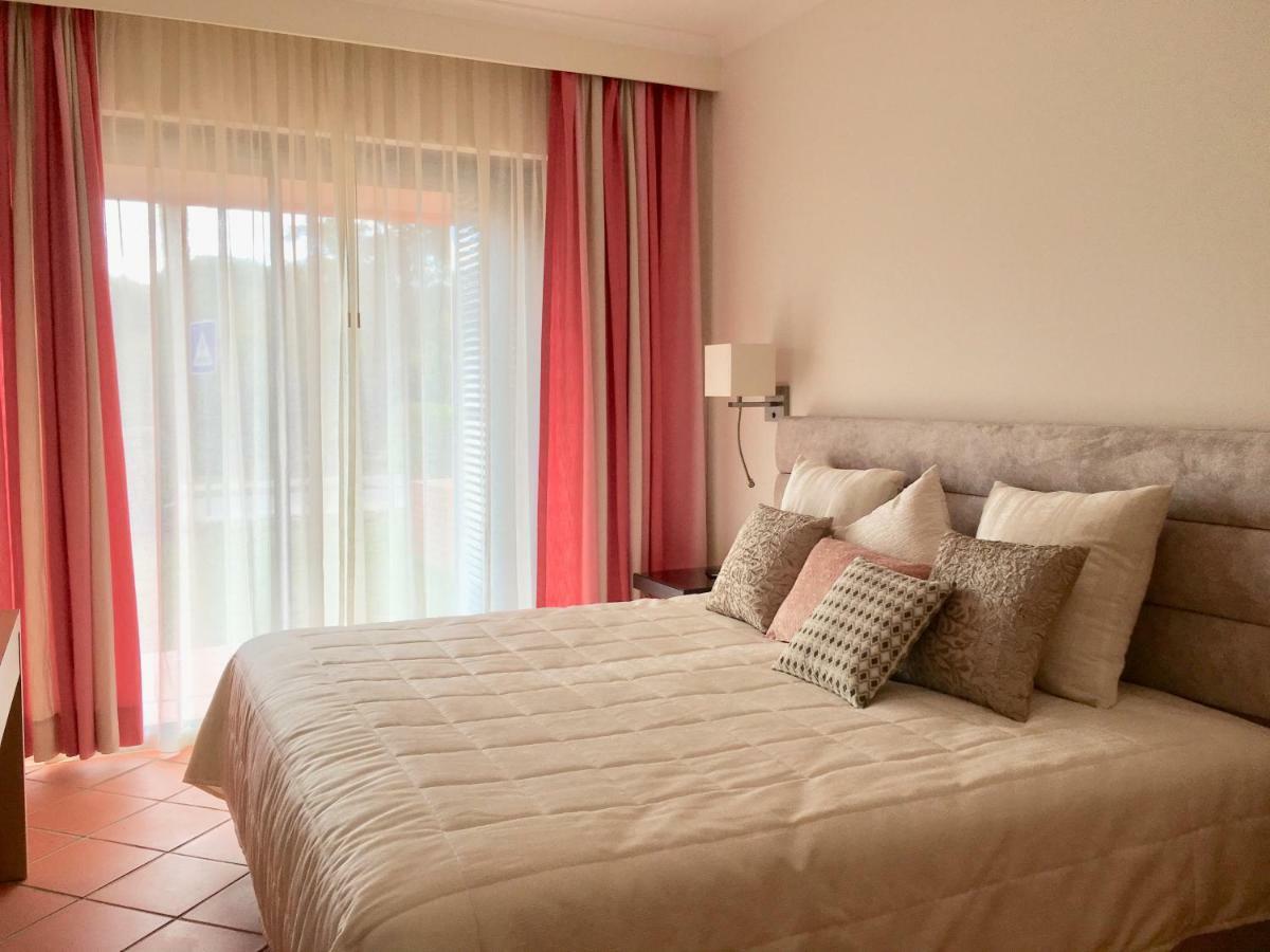 Casa De Ferias Vila Sol Golf กัวเตย์รา ภายนอก รูปภาพ