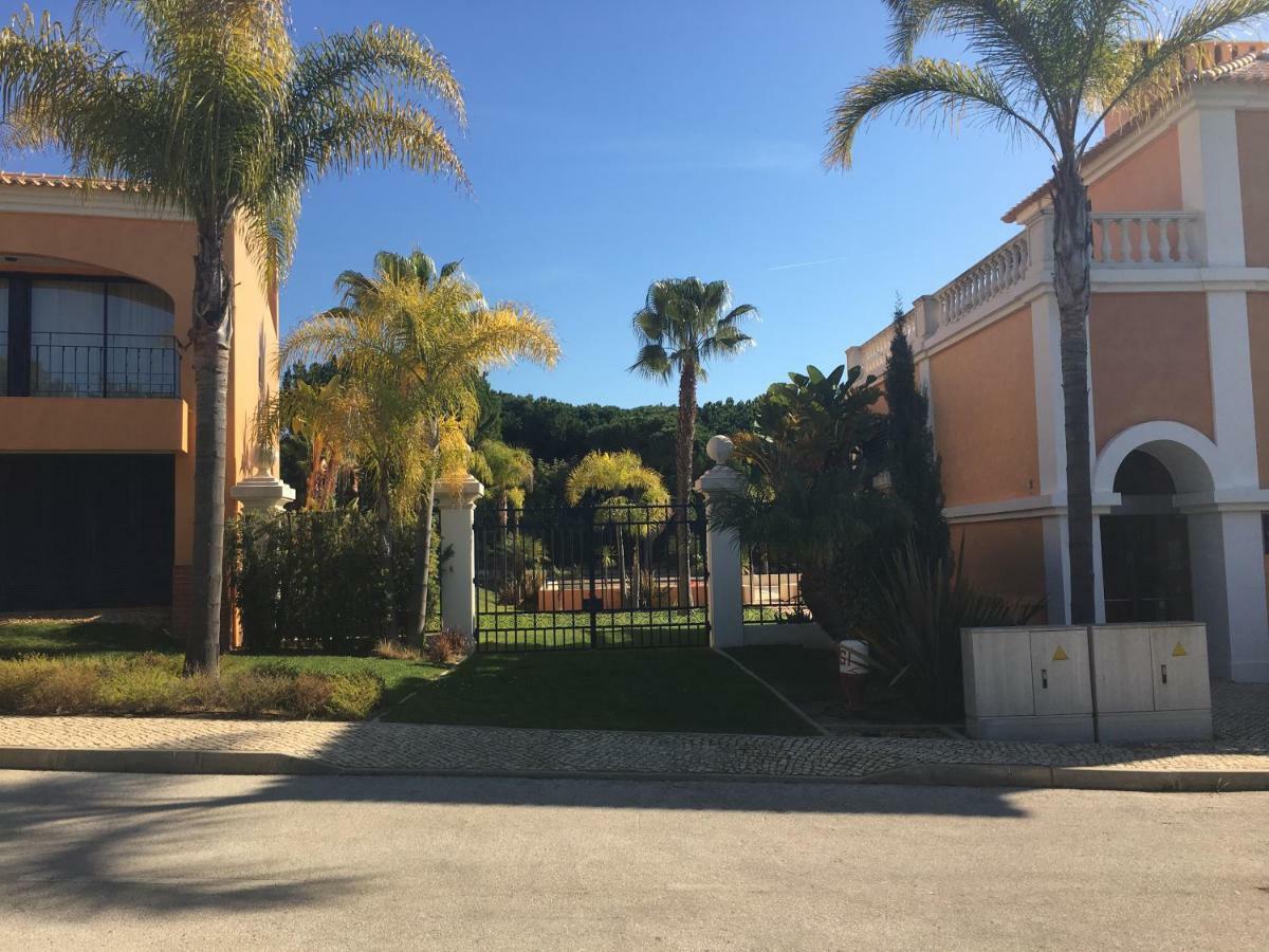Casa De Ferias Vila Sol Golf กัวเตย์รา ภายนอก รูปภาพ